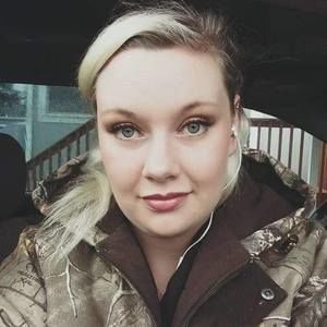 Meet your Posher, Shawna